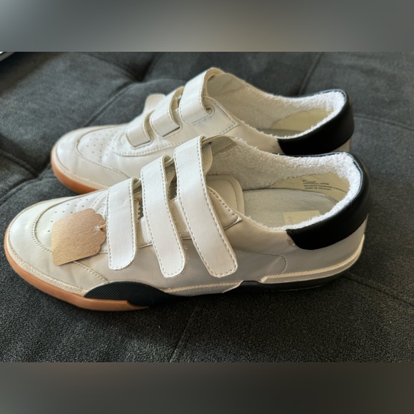 Cute casual sneaker - Picture 2 of 7